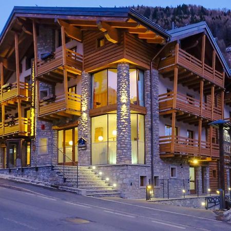 Hotel Aigle Courmayeur Exterior foto