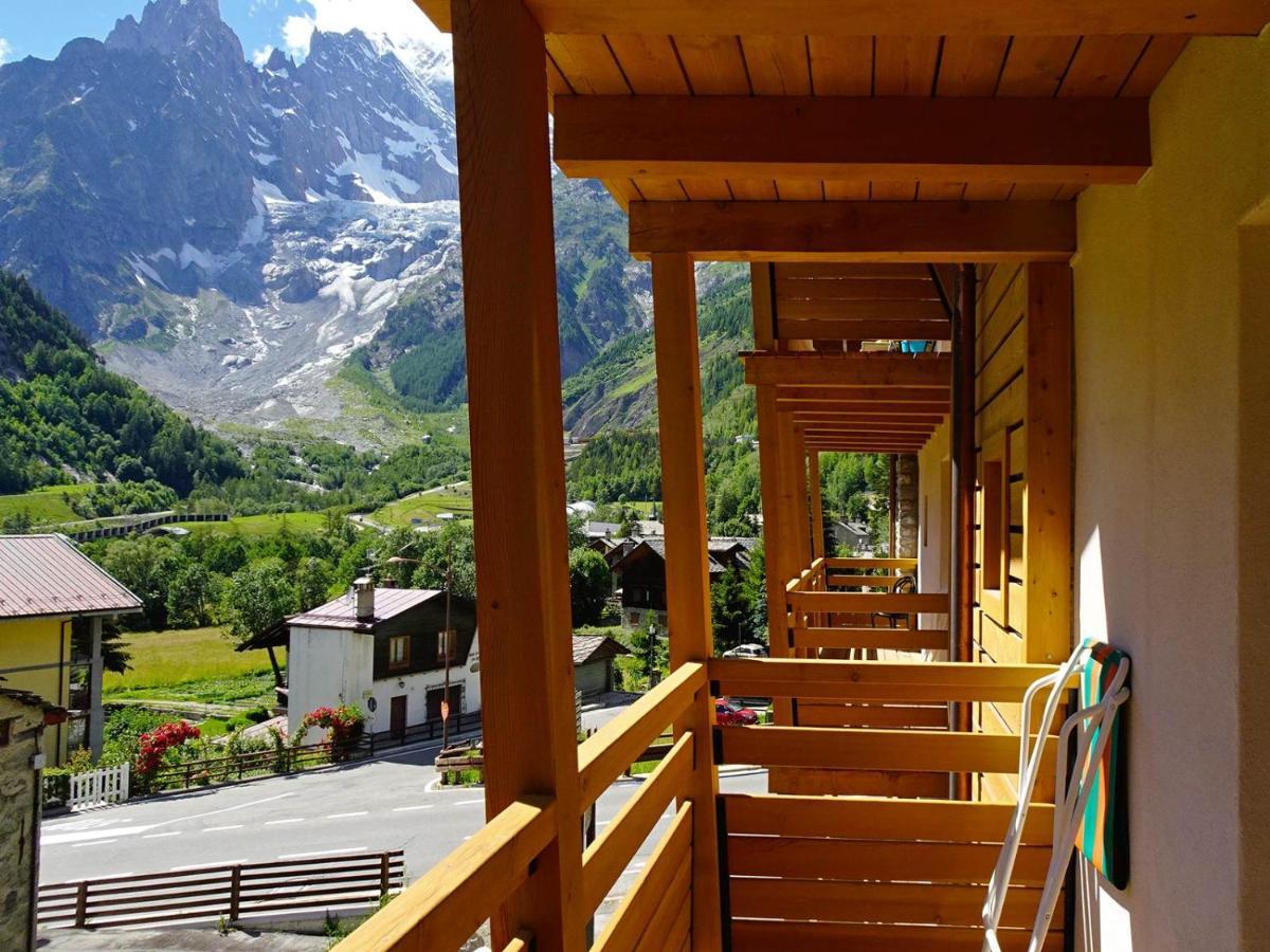Hotel Aigle Courmayeur Exterior foto