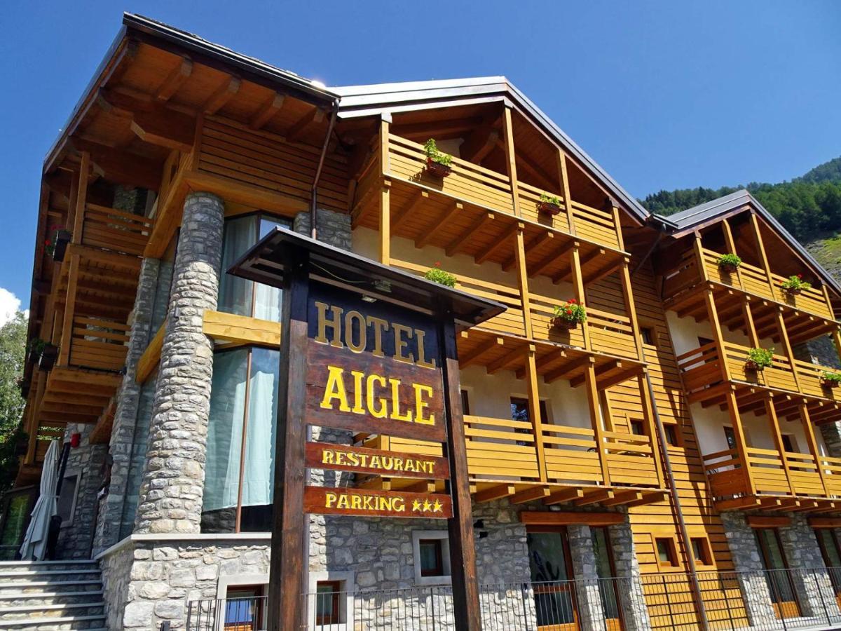 Hotel Aigle Courmayeur Exterior foto