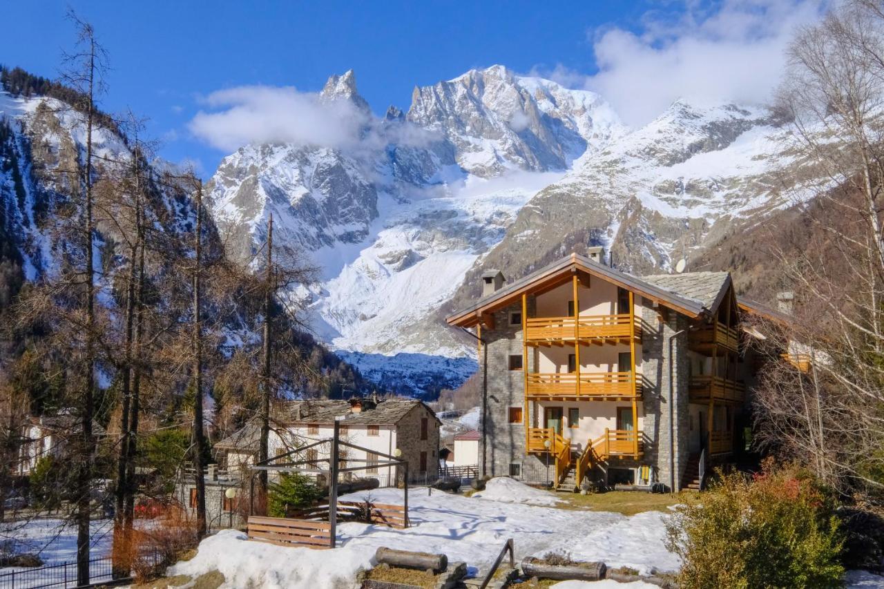 Hotel Aigle Courmayeur Exterior foto